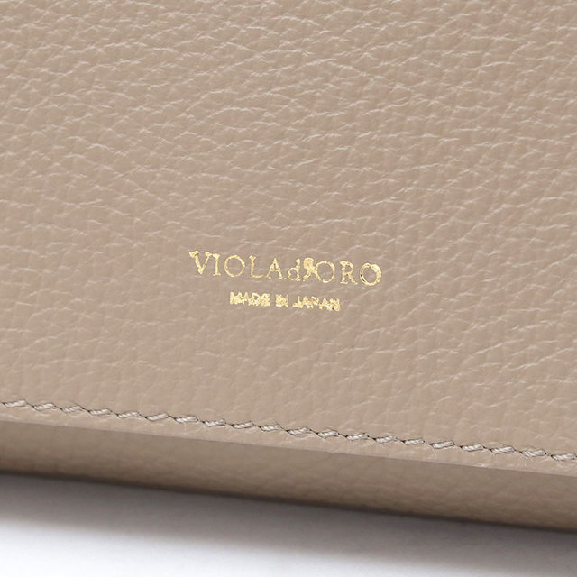 VIOLAd'ORO ヴィオラドーロ 型押しシュリンク レザーポシェット バッグ V-1485 カスタムできるストラップ ソフト カジュアル 小ぶり 斜め掛け ブランドロゴ 箔押し