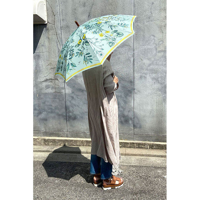 マニプリ manipuri 傘 折傘 晴雨兼用 日傘 日よけ 梅雨 お洒落 スカーフ柄 花柄 アンティークフラワー イメージ